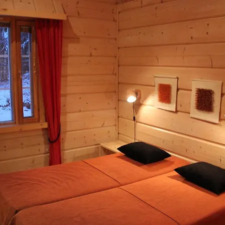 Vuosselin Kruunu Chalet